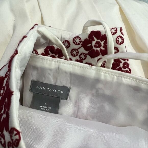 NWOT Ann Taylor Ivory Burgundy Red Embroidered Floral Box Pleat Sun Dress 2 - Picture 9 of 10